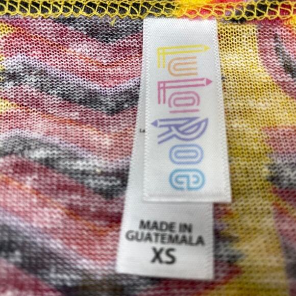 LuLaRoe Classic T T-Shirt XS Distressed Yellow Pink Black Geometric NWT New - Picture 6 of 8